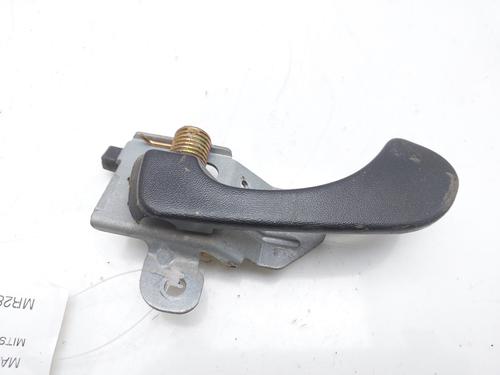 Used Rear left interior door handle MITSUBISHI CARISMA (DA_) 1.9 TD (DA4A) (90 hp) 12420353