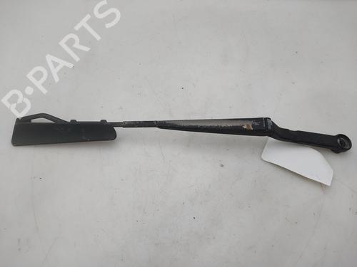 Used Front windshield wiper arm Front windshield wiper arm KIA SHUMA II (FB) 1.6 (101 hp) 33952224 33952224