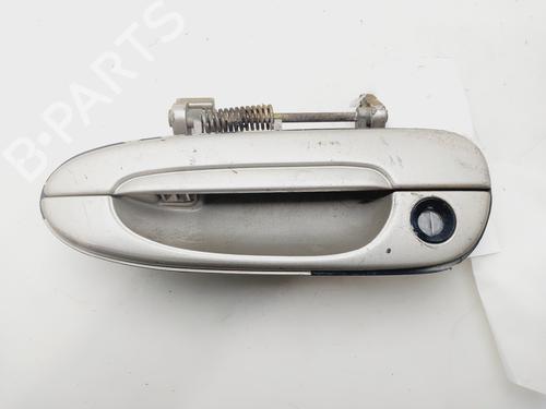 Højre fortil udvendigt håndtag MAZDA 626 V Hatchback (GF) 2.0 TD (GFFP) (110 hp) 32182174