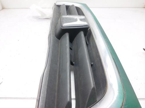 Grille HONDA CR-V I (RD) 2.0 16V 4WD (RD1, RD3) | BP12471115C40 
