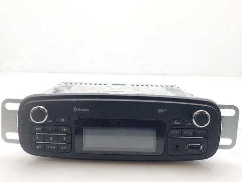 Used Radio RENAULT CLIO IV (BH_) [2012-2021]  18033319