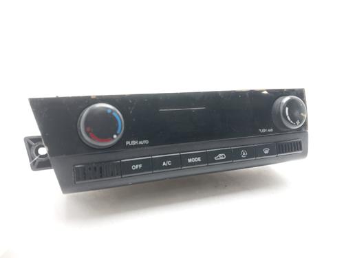 Used Climate control Climate control 37293772 37293772