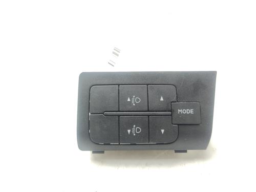 Used Headlight switch FIAT DUCATO Van (250_) 115 Multijet 2,0 D (116 hp) 29742936