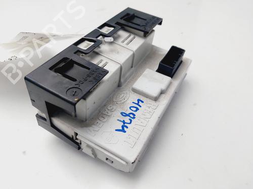 Display monitor RENAULT MEGANE II Saloon (LM0/1_)  | BP32162292C48 