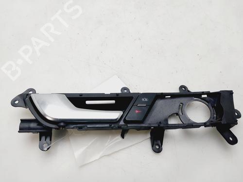 Venstre foran invendig håndtak AUDI A6 C6 (4F2) 2.4 (177 hp) 22776500