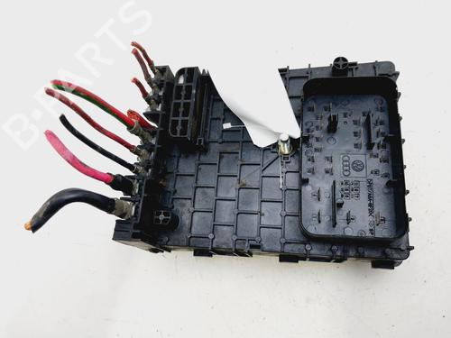 Fuse box VW PASSAT CC B6 (357) 2.0 TDI | BP30444615E1 - Image 2