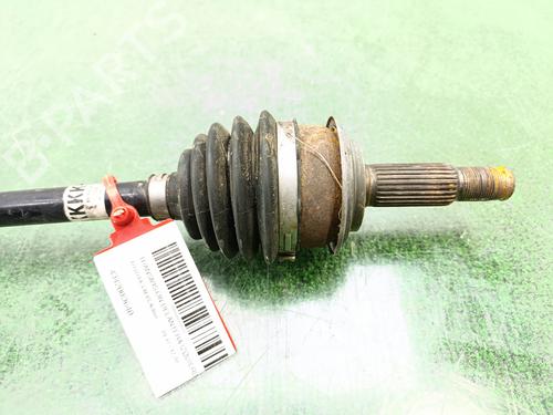 Left front driveshaft TOYOTA YARIS (_P13_) | BP26447412M38