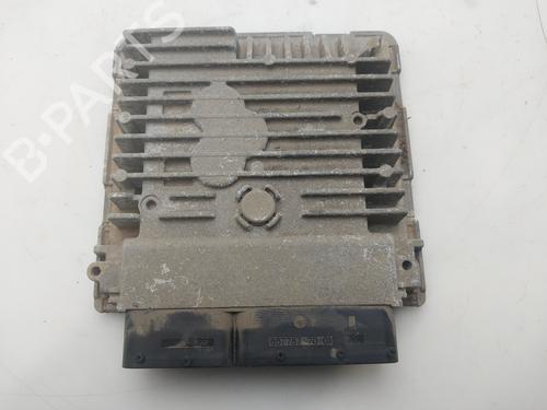Used Engine control unit (ECU) Engine control unit (ECU) SKODA OCTAVIA II (1Z3) 1.6 TDI (105 hp) 33792969 33792969