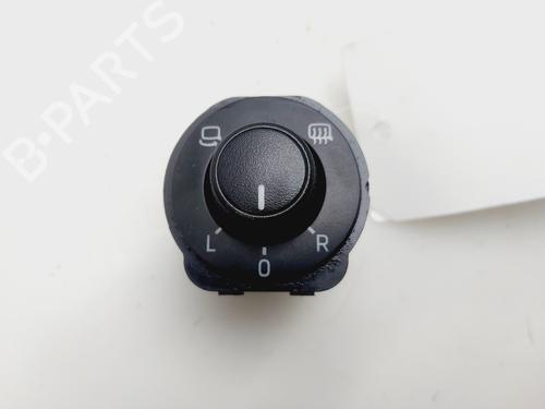 Commande retroviseurs SKODA OCTAVIA III Combi (5E5, 5E6) [2012-2020]  32083174