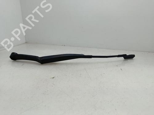 Used Front windshield wiper arm Front windshield wiper arm KIA CEE'D Hatchback (ED) [2006-2012] 34138637 34138637