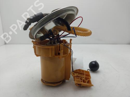Used Fuel pump Fuel pump OPEL CORSA C (X01) 1.3 CDTI (F08, F68) (70 hp) 33926841 33926841