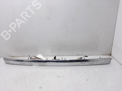Used Tailgate handle RENAULT LAGUNA III Grandtour (KT0/1) 2.0 dCi (KT07, KT0J, KT14, KT1A, KT1S) (131 hp) 28091929