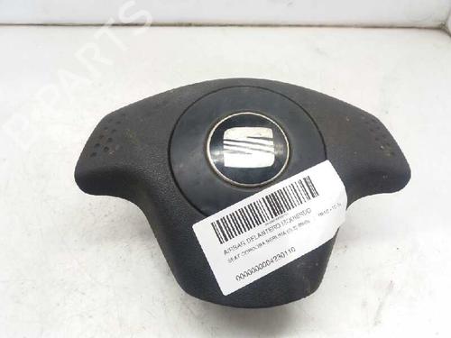 Used Driver airbag SEAT CORDOBA (6L2) 1.4 16V (75 hp) 2856649