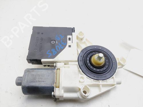 Used Right rear window motor AUDI A3 Sportback (8PA) 1.6 TDI (105 hp) 26730203