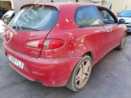 Højre foran tåkelykt ALFA ROMEO 147 (937_) 1.9 JTDM 8V (937.AXD1A, 937.AXU1A, 937.BXU1A) | BP10414543C31 