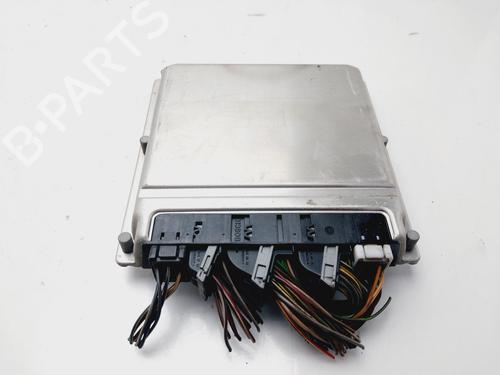 Used Engine control unit (ECU) Engine control unit (ECU) MERCEDES-BENZ S-CLASS (W220, V220) S 500, S 500 L (220.075, 220.175, 220.875) (306 hp) 31850234 31850234