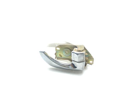 Used Rear right interior door handle KIA SORENTO I (JC) [2002-2011]  26490739