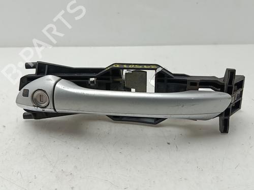 front-left-exterior-door-handle-mercedes-benz-e-class-w211-2002-2003-2004-2005-2006-2007-2008-2009-31952059 main image