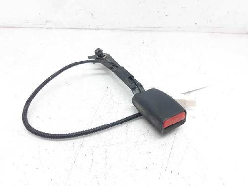 Used Seat buckle KIA SPORTAGE III (SL) 1.7 CRDi (116 hp) 13994352