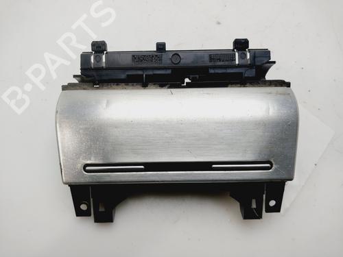 Cinzeiro AUDI A4 B7 (8EC) 2.0 TDI 16V (140 hp) 31352503