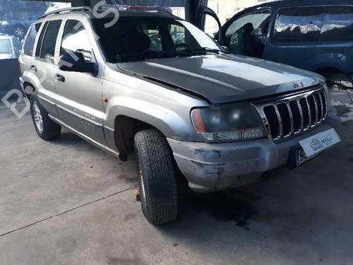 Windscreen washer tank JEEP GRAND CHEROKEE II (WJ, WG) 2.7 CRD Laredo | BP7421868C113 