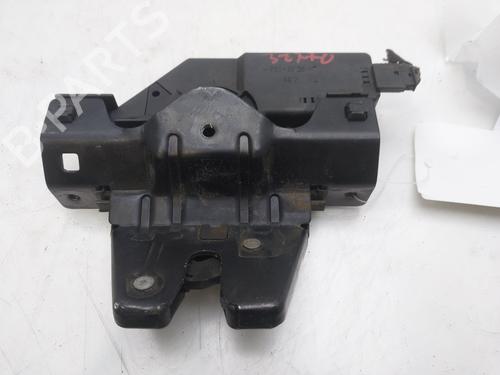 Used Tailgate lock BMW 3 (E46) 320 d (136 hp) 16006589