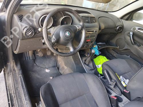 Left front indicator ALFA ROMEO 147 (937_) 1.6 16V T.SPARK (937.AXA1A, 937.AXB1A, 937.BXB1A) | BP37401842C32 - Image 10