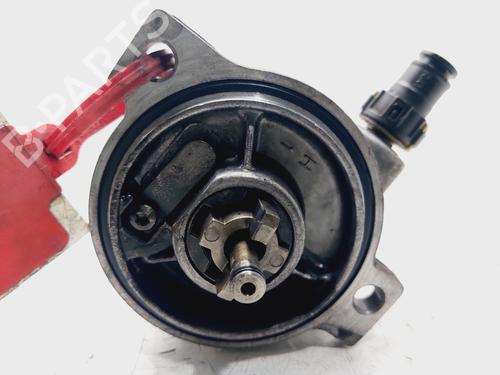 Used Vacuum pump OPEL ASTRA G Hatchback (T98) [1998-2009]  30154680