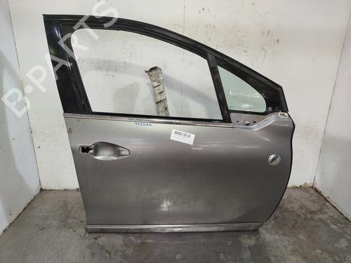 Used Right front door Right front door 39641314 39641314