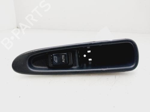 Used Left front window switch VOLVO S40 I (644) 2.0 (136 hp) 30395390