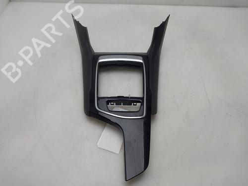 Console centrale Console centrale PEUGEOT 308 SW II (LC_, LJ_, LR_, LX_, L4_) [2014-2021] 36677473 36677473