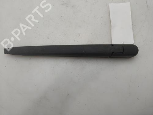 Used Rear windshield wiper arm Rear windshield wiper arm 37011421 37011421