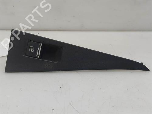 Right rear window switch SEAT LEON (1P1) | BP38433945I28 - Image 1