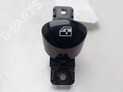 Used Right front window switch Right front window switch FIAT 500 (312_) 0.9 (312AXG1A, 312.AXG11) (86 hp) 35803778 35803778