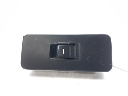 Used Right rear window switch LAND ROVER RANGE ROVER SPORT I (L320) 2.7 D 4x4 (190 hp) 6986291