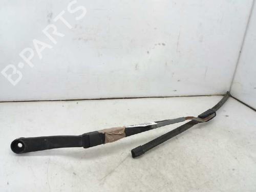 Used Front windshield wiper arm KIA SORENTO I (JC) 2.4 (139 hp) 12398536