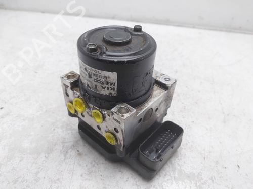 ABS pump KIA CARENS II MPV (FJ) 2.0 CRDi | BP17095905M43 