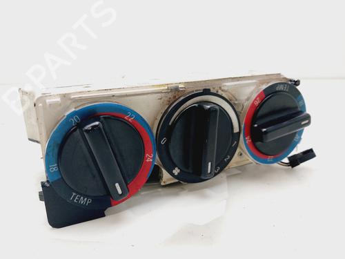 Commande Chauffage BMW 5 (E34) 525 tds (143 hp) 31064761