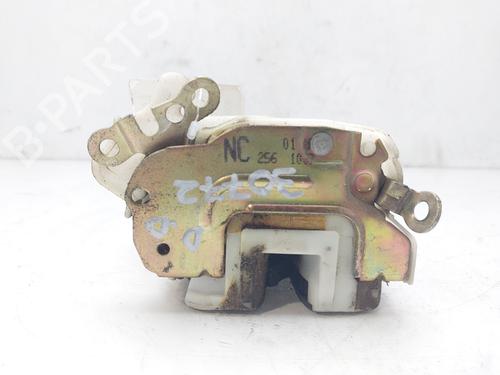 Used Front right lock NISSAN SERENA (C23) 2.3 D (75 hp) 13623659
