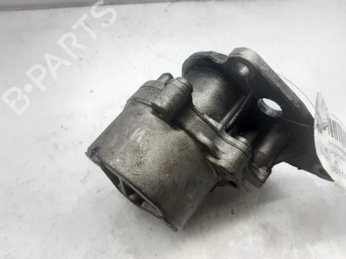 Used Vacuum pump CITROËN XSARA (N1) 1.9 D (70 hp) 7117952