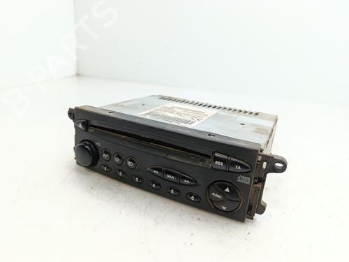 Bilradio CITROËN XSARA (N1) 1.4 i (75 hp) 28723778