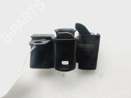 Used Hood lock MERCEDES-BENZ CLK (C209) CLK 270 CDI (209.316) (170 hp) 32014378