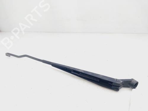 Used Front windshield wiper arm SUZUKI IGNIS II (MH) [2003-2025]  21054612