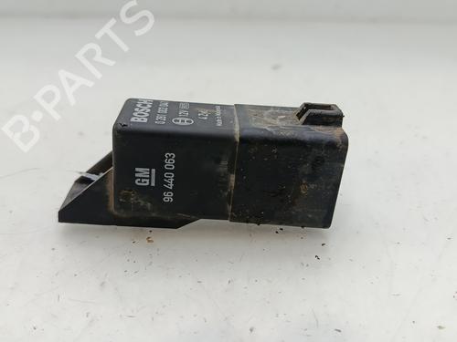 Used Electronic module CHEVROLET EPICA (KL1_) [2004-2011]  31636517