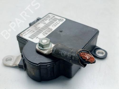 electronic-module-audi-a6-c6-4f2-2004-2005-2006-2007-2008-2009-2010-2011-40445609 main image