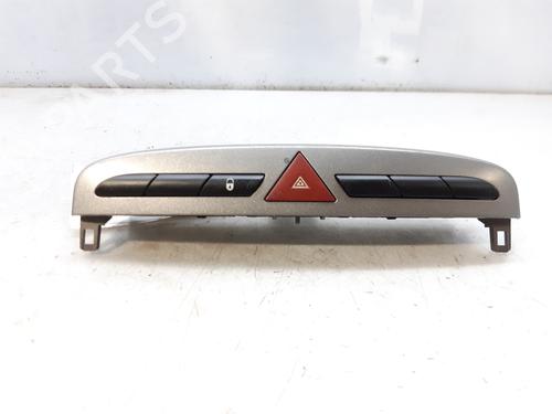 Used Warning switch PEUGEOT 308 I (4A_, 4C_) [2007-2016]  8422575