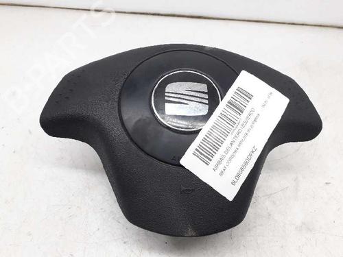 Used Driver airbag SEAT CORDOBA (6L2) 1.9 TDI (100 hp) 2883308