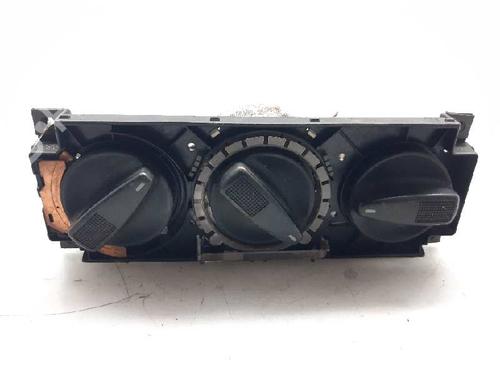 Used Climate control Climate control 37630031 37630031