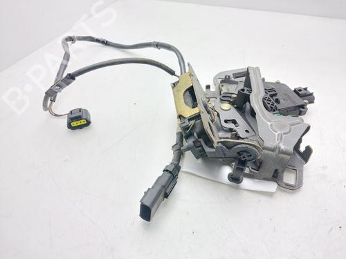 Used Rear right lock Rear right lock CHRYSLER VOYAGER IV (RG, RS) 2.5 CRD (141 hp) 33842215 33842215