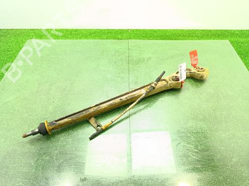 Used Right rear suspension arm MITSUBISHI GALLOPER (JK-01) 2.5 TD intercooler (99 hp) 28669891